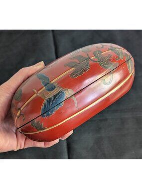 Chinese Wooden lacquerware Box Hand Crafted Art Melon Shaped Box Candy Case